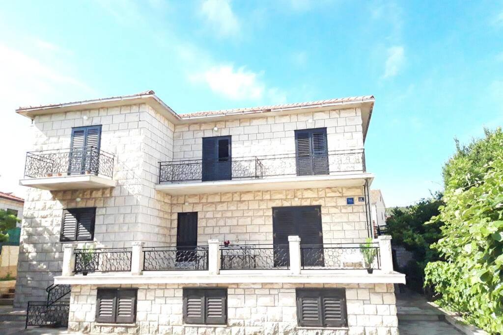 סופטאר Giovanna - Spacious Lovely Apartment מראה חיצוני תמונה